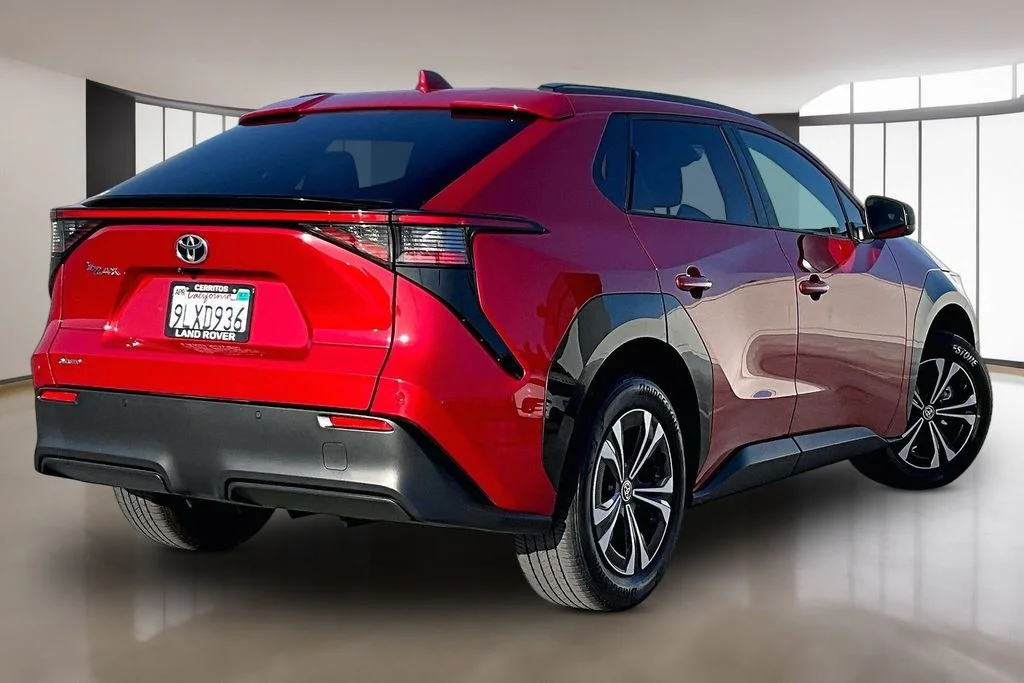Used 2024 Red Toyota XLE image 6