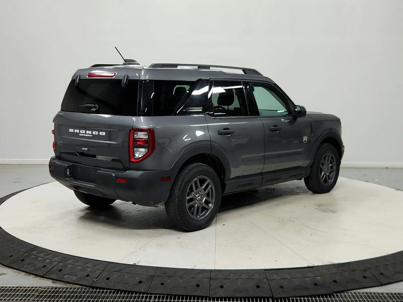 Used 2025 Carbonized Gray Ford Big Bend image 8