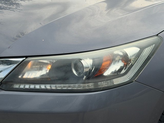 Used 2015  Honda LX image 42