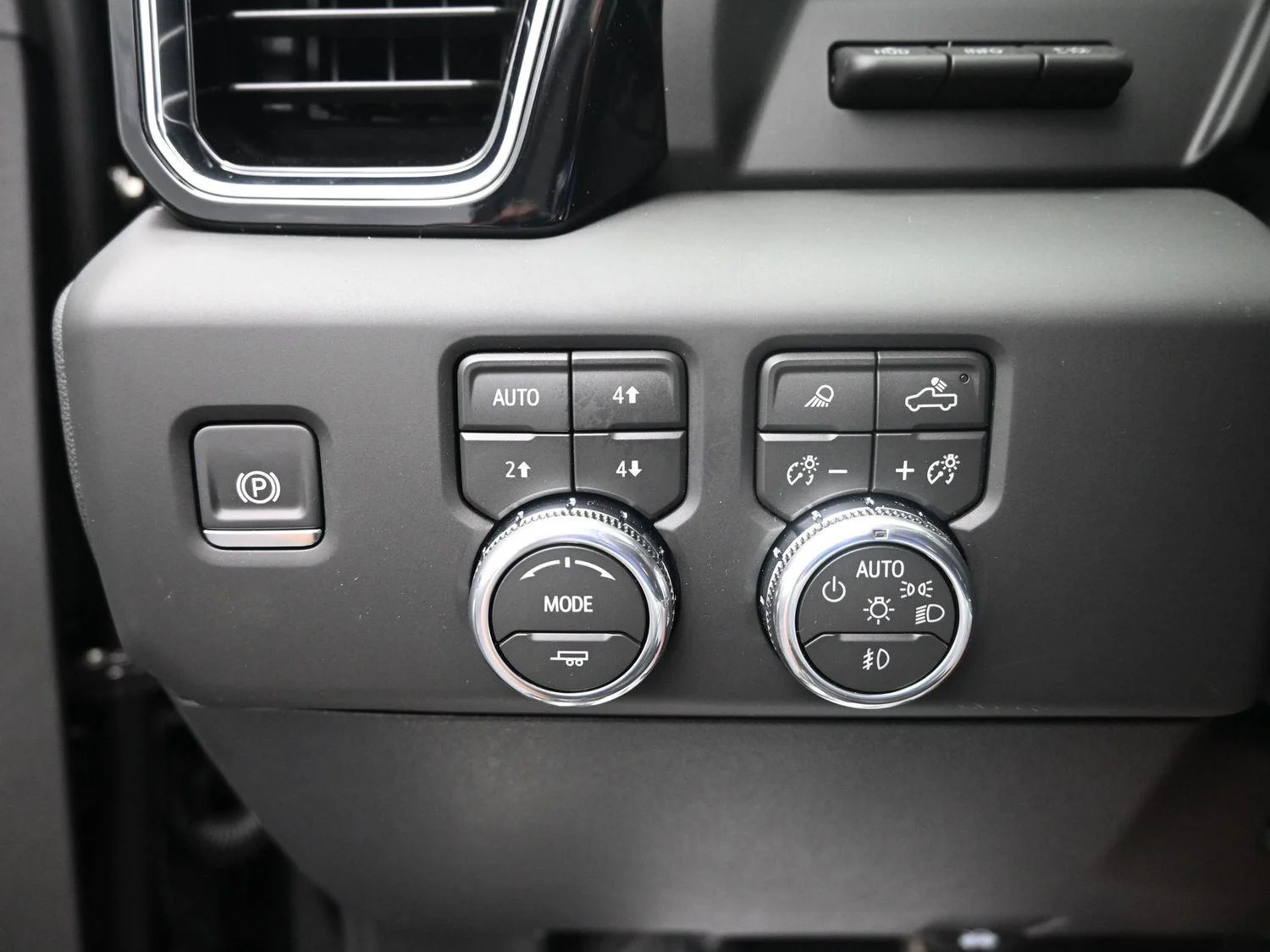 2026 GMC Sierra 2500HD Denali - Photo 26