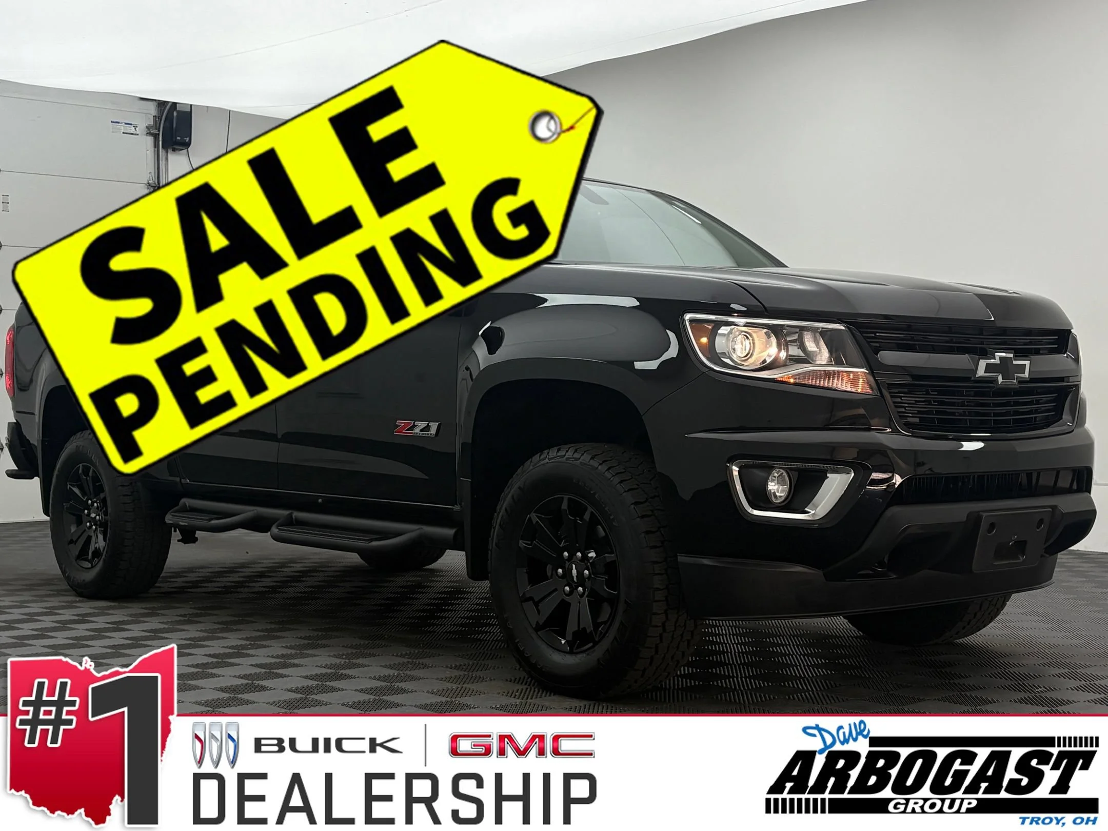 Used 2018 BLACK Chevrolet 4WD Z71 image 1