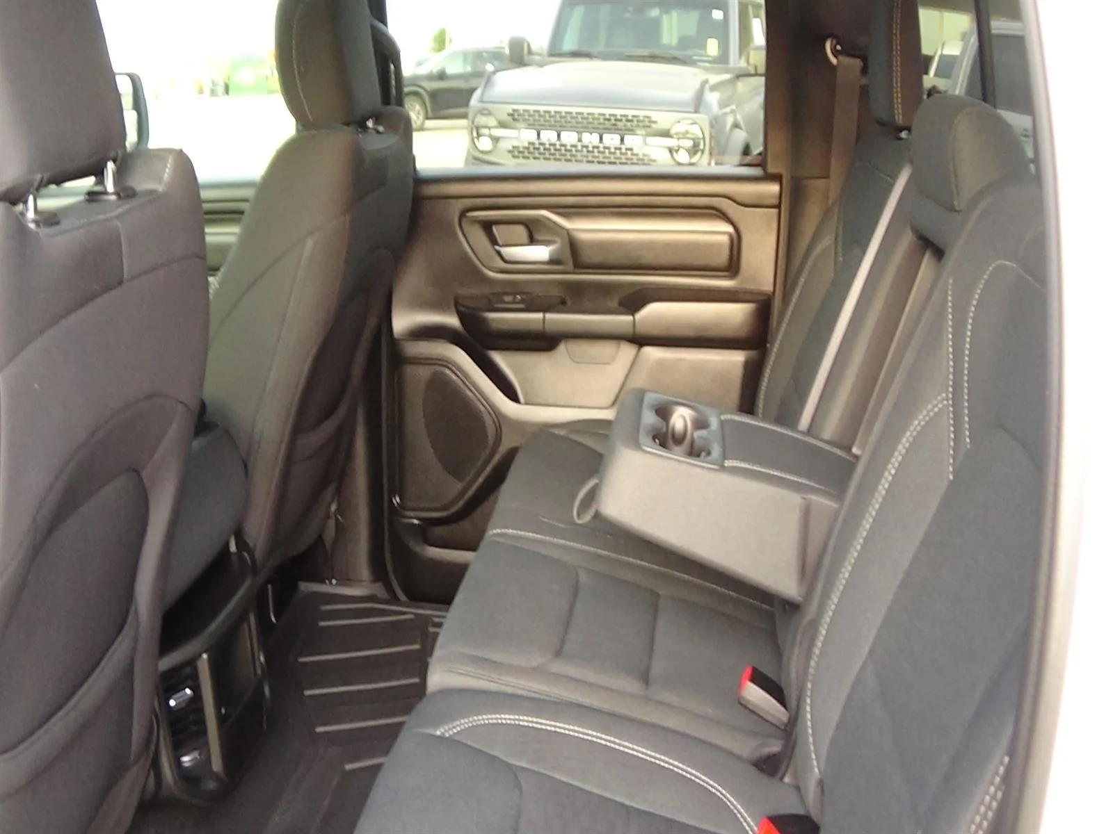 Used 2025 Bright White Clear Coat (pw7) RAM Tradesman image 12