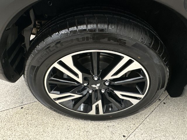 2024 Mitsubishi Eclipse Cross SE - Photo 40