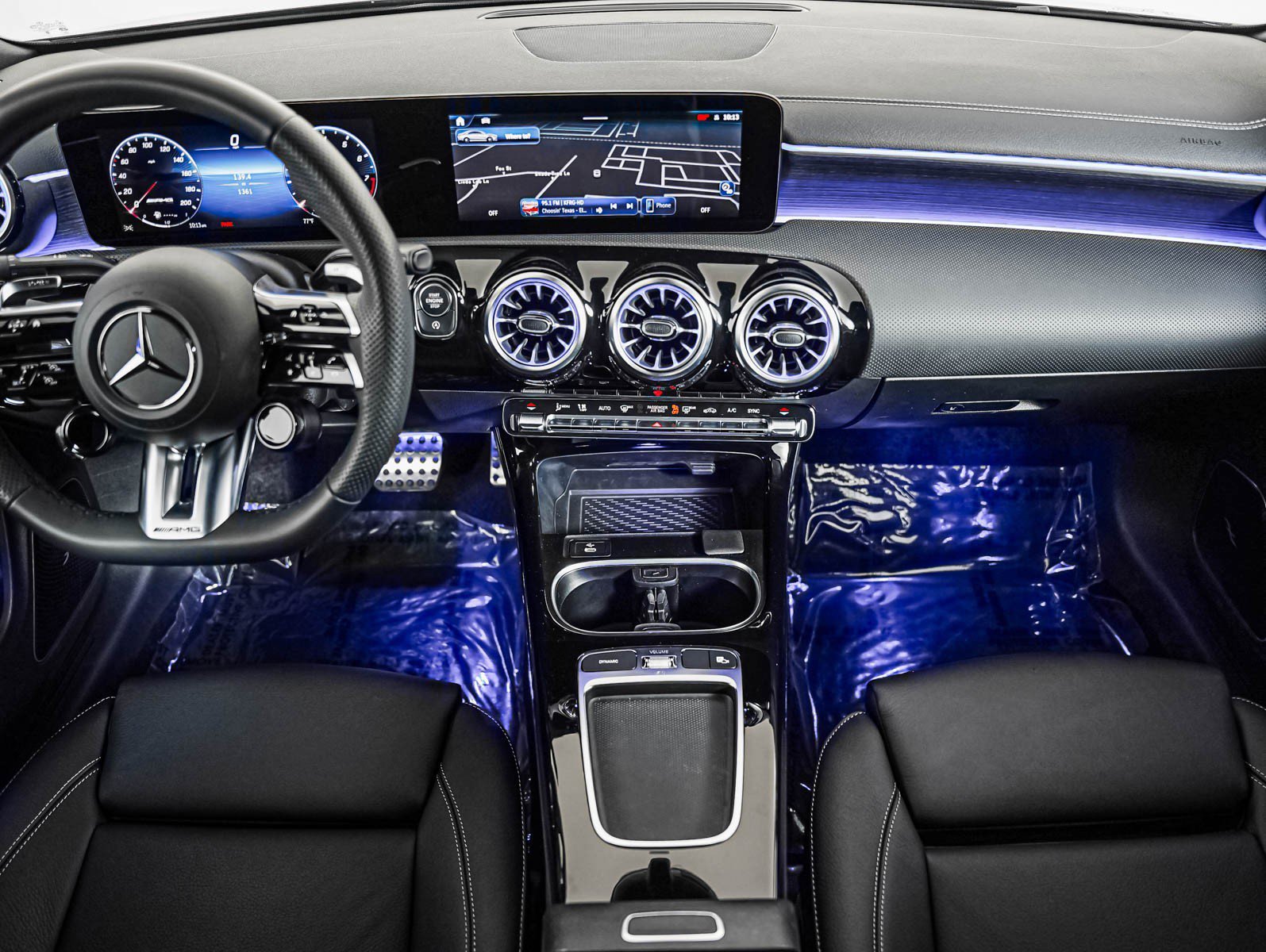 2026 Mercedes-Benz CLA AMG CLA45 S - Photo 13