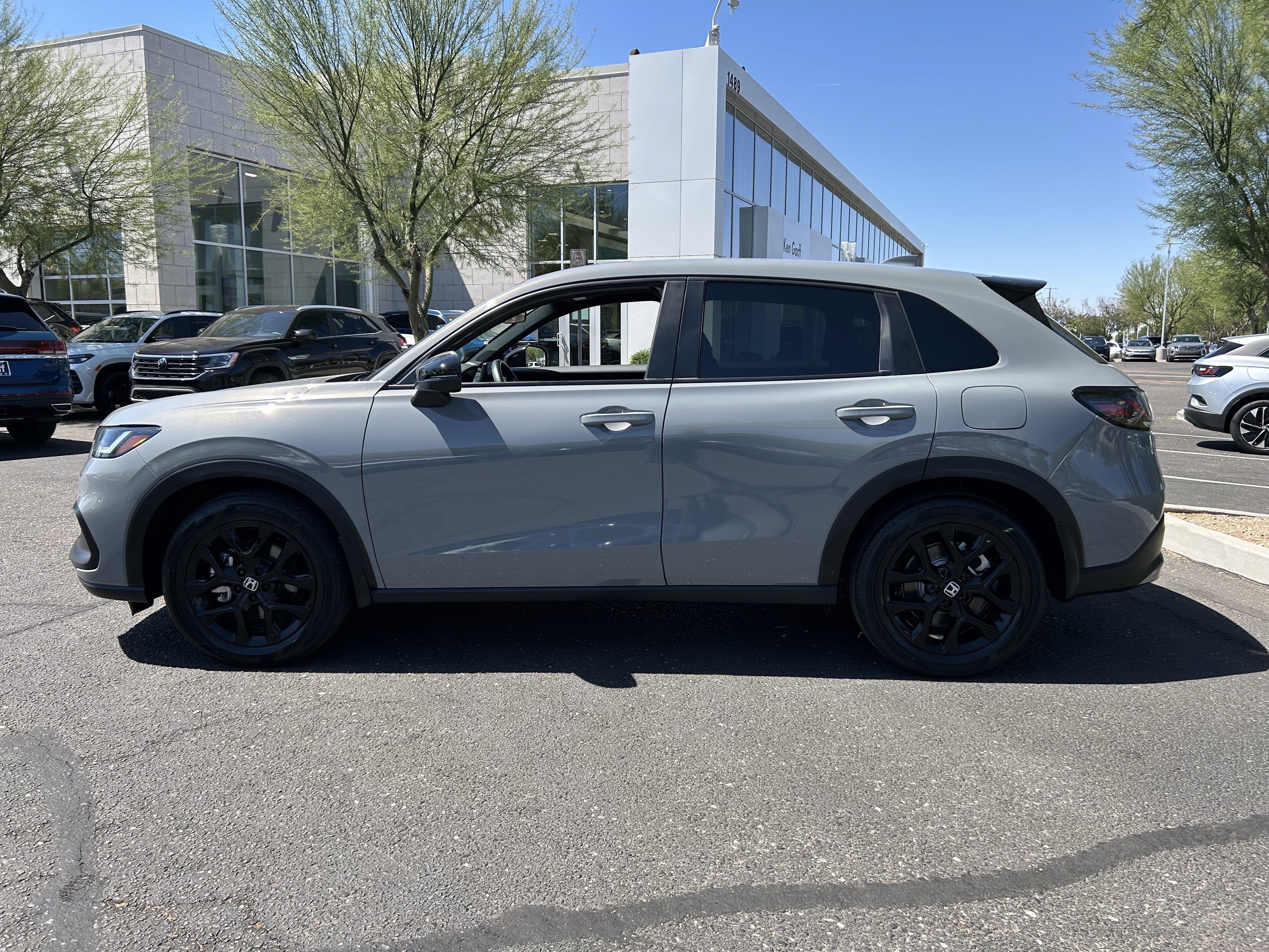 Used 2024 Urban Gray Pearl Honda Sport image 2