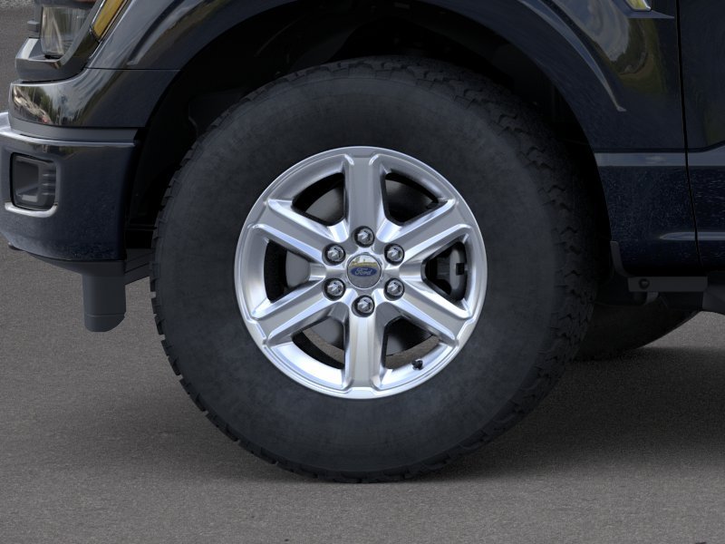 New 2026 Agate Black Metallic Ford XLT image 44