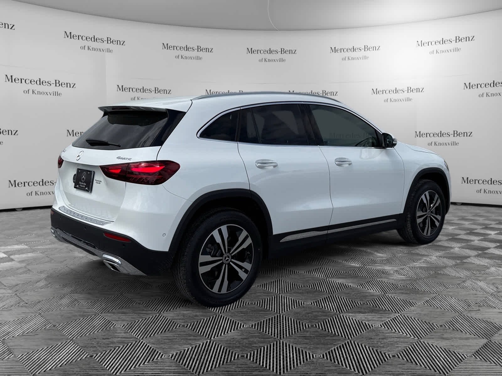 Used 2026 Polar White Mercedes-Benz GLA 250 image 5