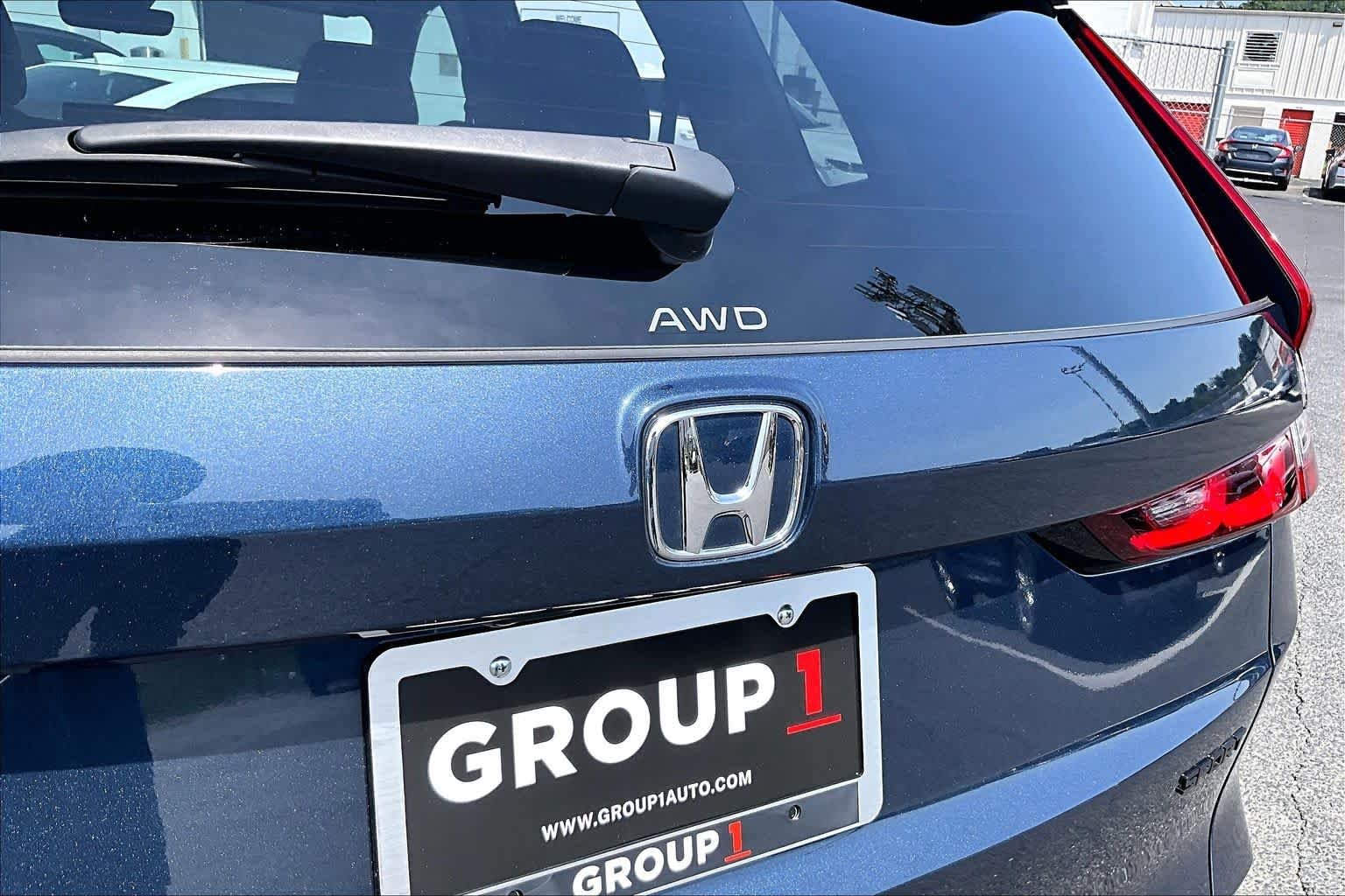 Used 2024 Canyon River Blue Metallic Honda Sport-L image 31