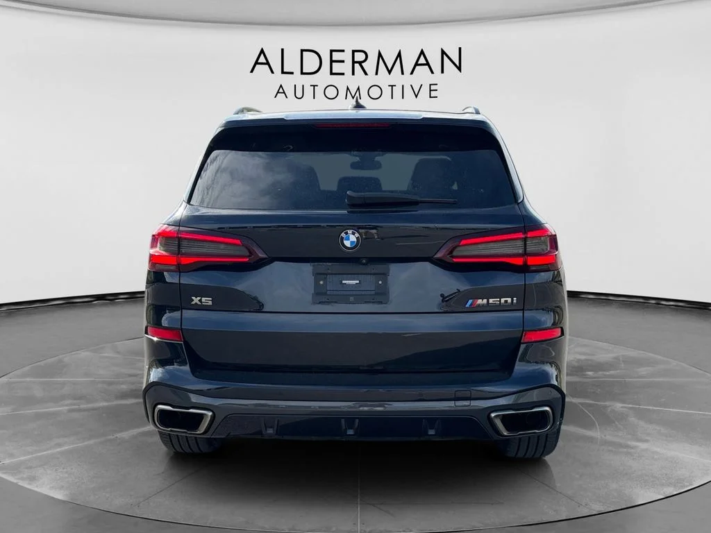 2022 BMW X5 M50i - Photo 4