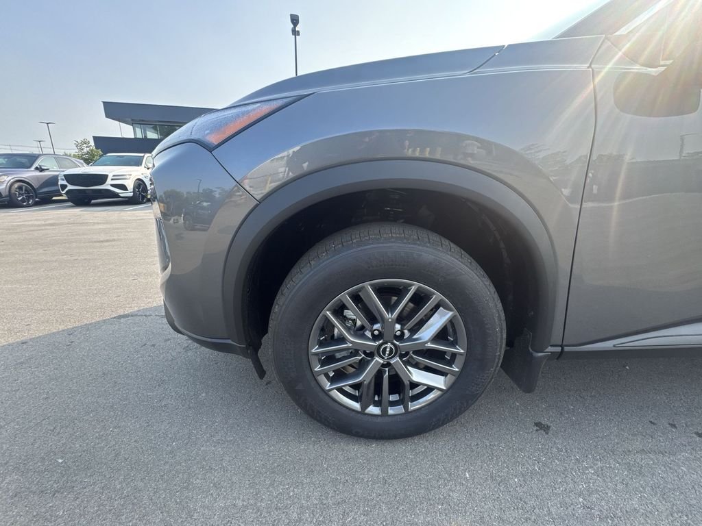 2026 Nissan Rogue S - Photo 10