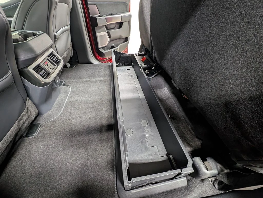 New 2026 Ruby Red Metallic Tinted Clearcoat Ford F-250® Platinum® image 23
