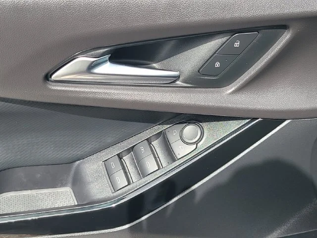 New 2027 Sterling Gray Metallic Chevrolet LT image 19