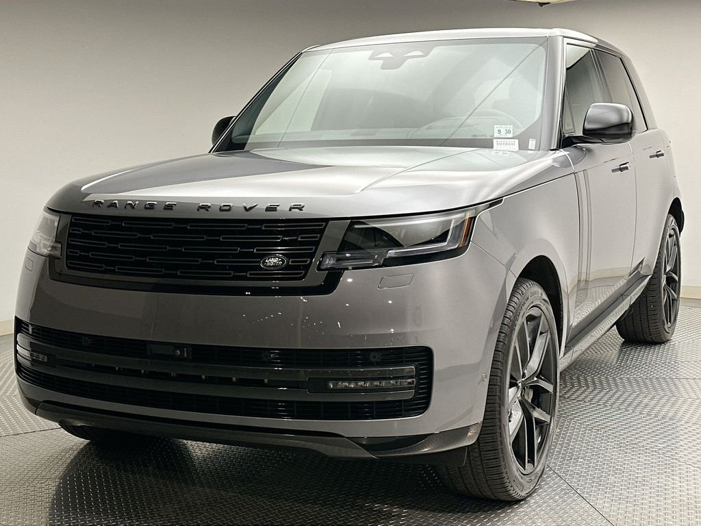 2025 Land Rover Range Rover 3.0 PHEV SE SWB's photo