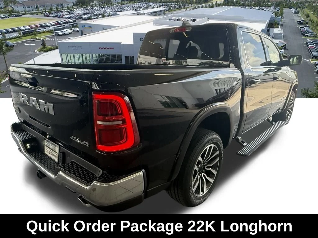 New 2026 Diamond Black Crystal Pearl-Coat Exterior Paint RAM Limited Longhorn image 4