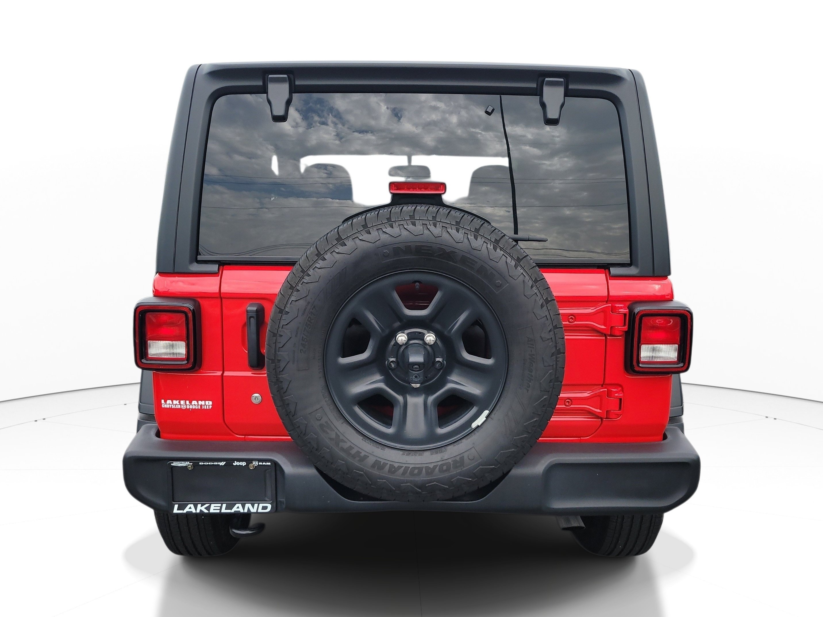 Used 2024 Firecracker Red Clearcoat Jeep Sport image 6