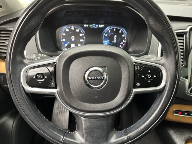 2022 Volvo XC90 Momentum - Photo 18