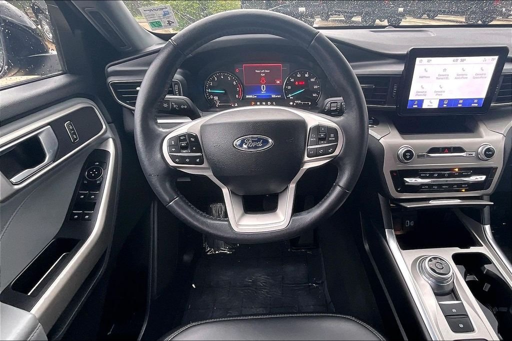 Used 2023 Gray Ford XLT image 5
