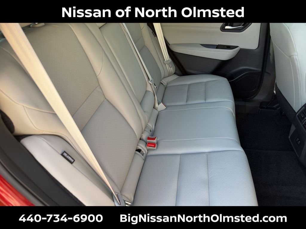 Certified Used 2023 Scarlet Nissan SV image 25