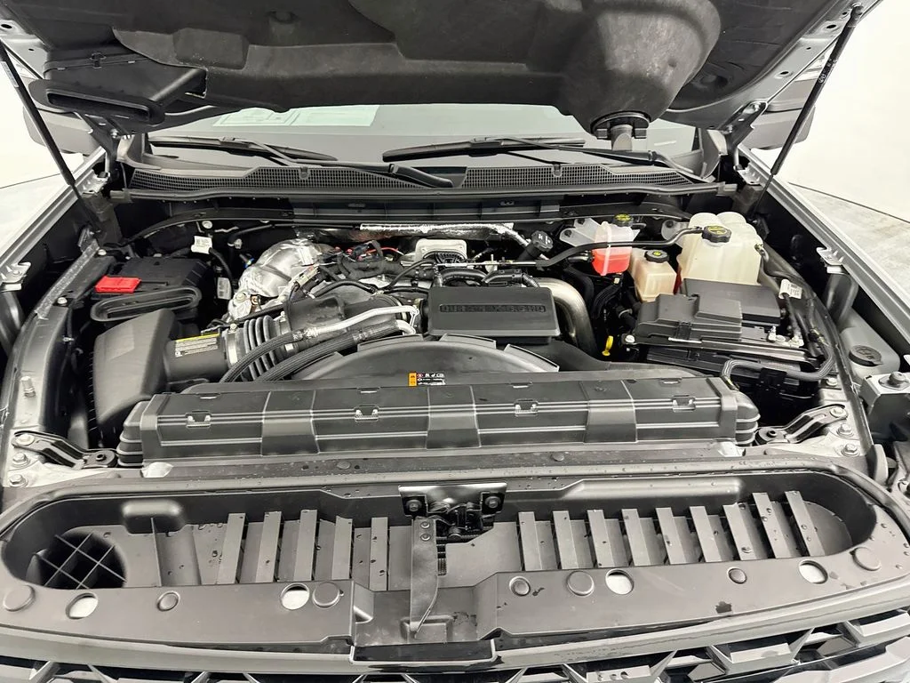Used 2026 Gray Chevrolet ZR2 image 30