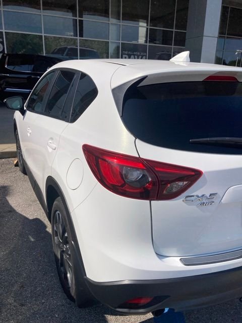 Used 2016 White Mazda Grand Touring image 6