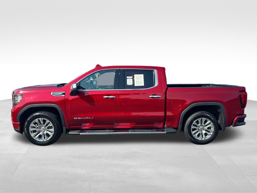 Used 2022 Red GMC Denali image 2