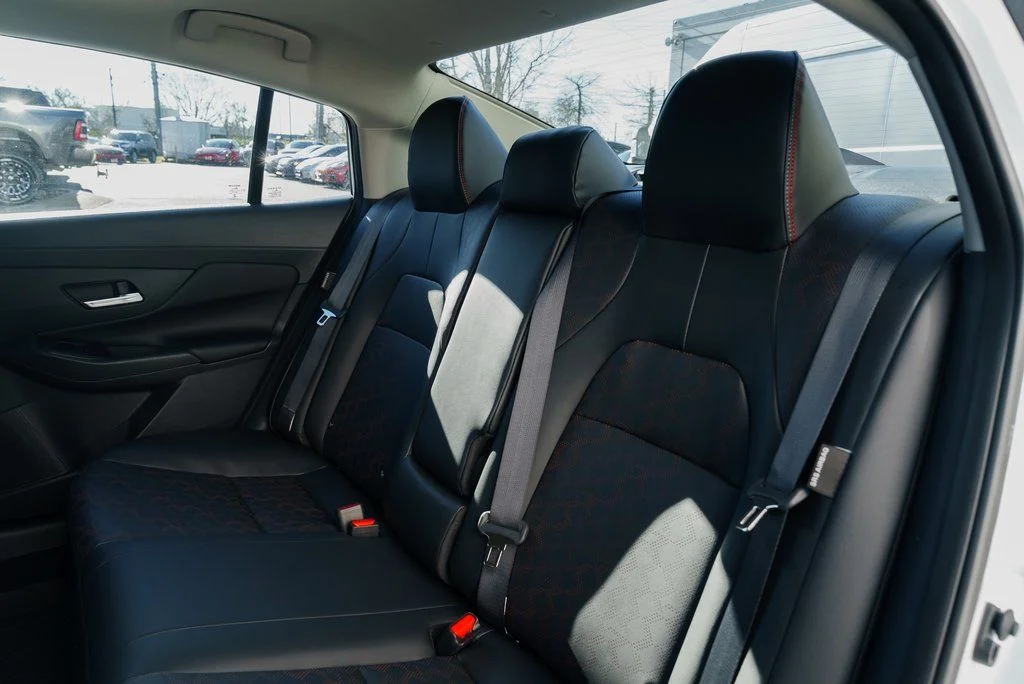 New 2026 Aspen White TriCoat / Super Black Two-tone Nissan SR image 23