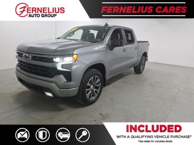 Used 2023 Gray Chevrolet RST image 3