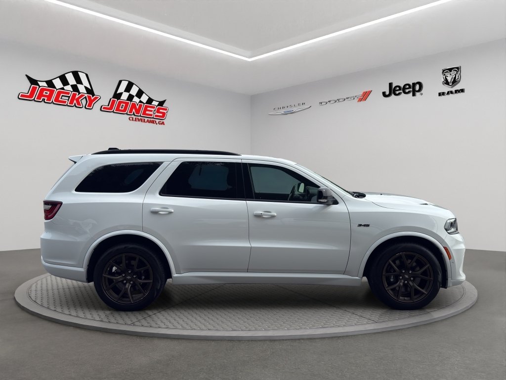 Used 2025 White Knuckle Clearcoat Dodge R/T 20th Anniversary Premium image 12
