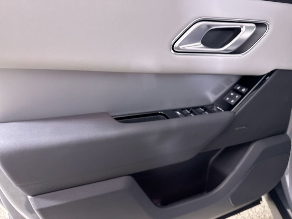 Certified Used 2025 Gray Land Rover S image 13