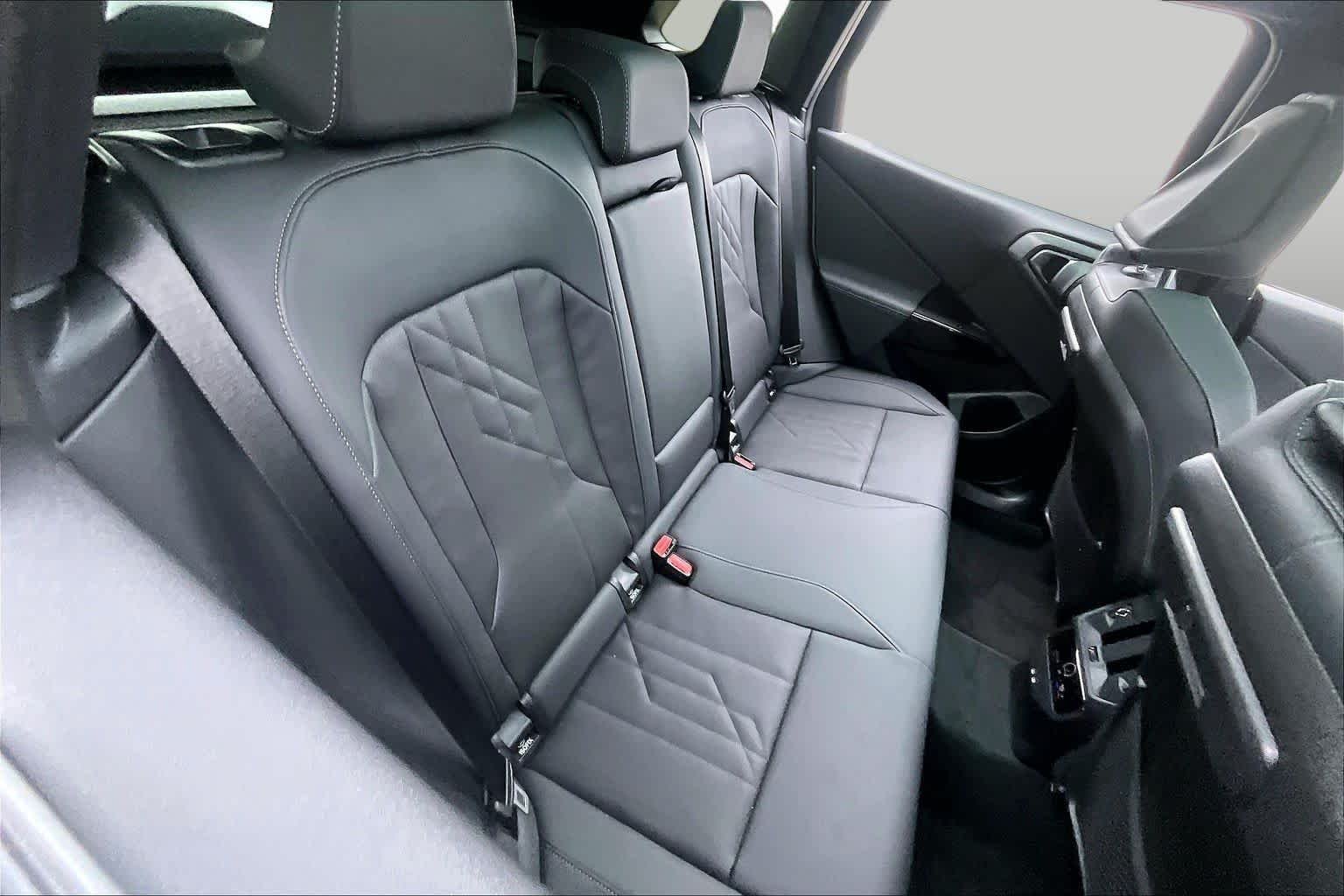 Used 2026 Skyscraper Grey Metallic BMW 30 xDrive image 19