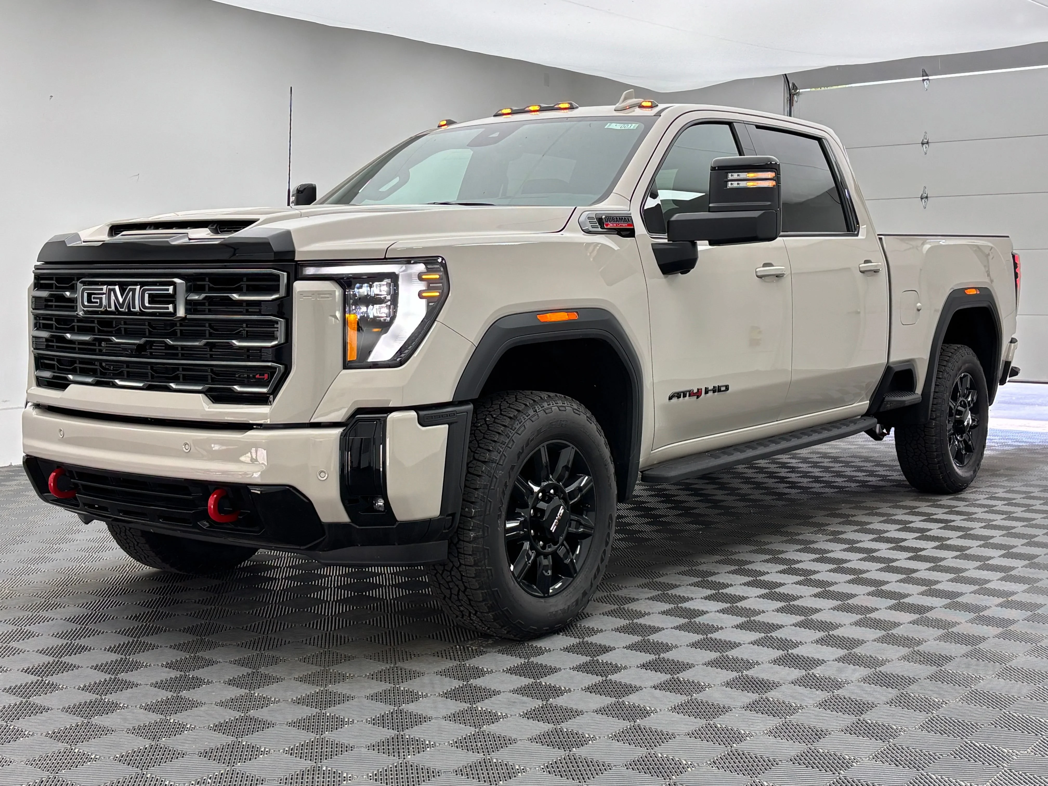 2026 GMC Sierra 2500HD AT4 - Photo 2