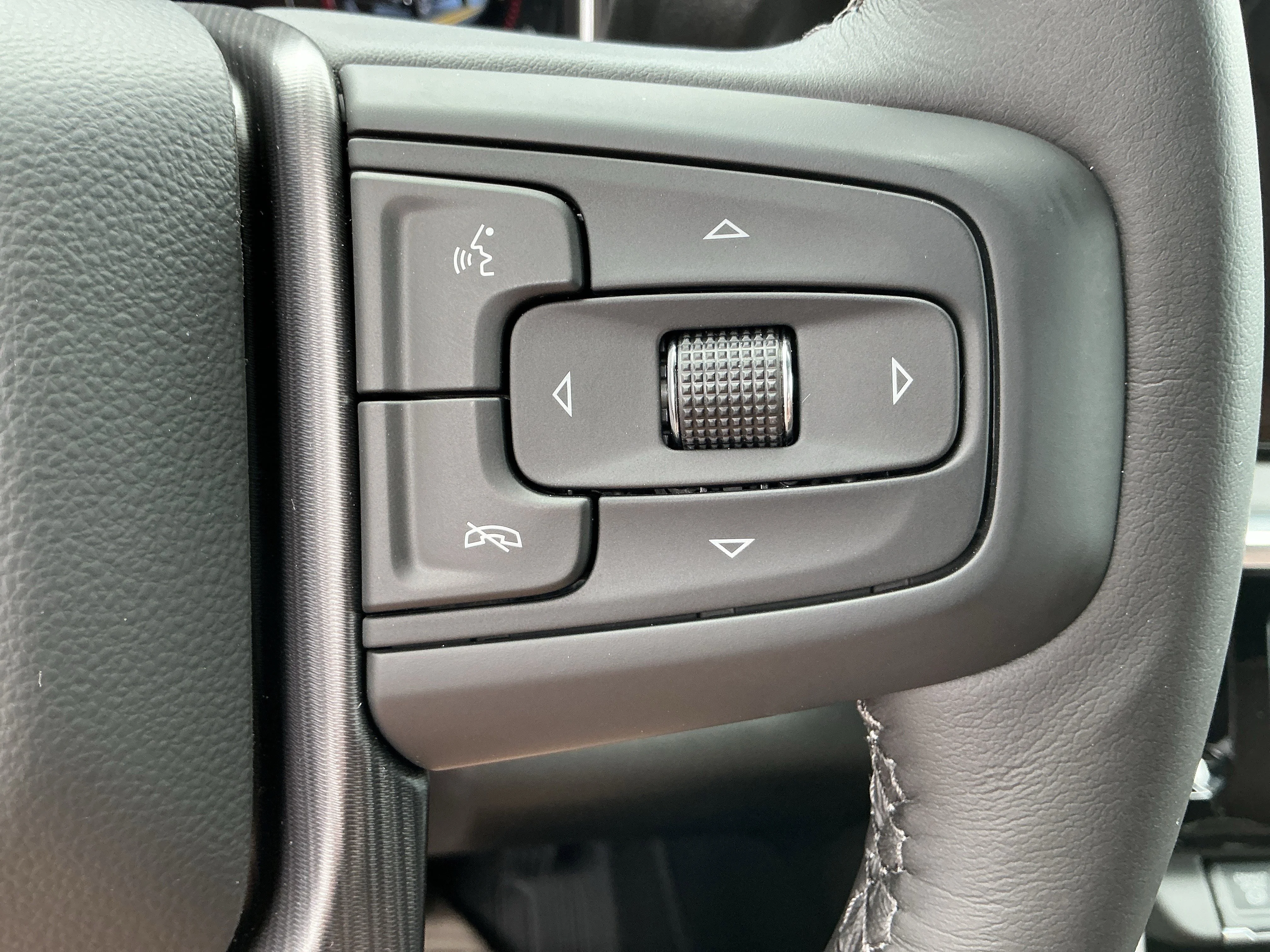 New 2026 Onyx Black GMC Denali Ultimate image 29