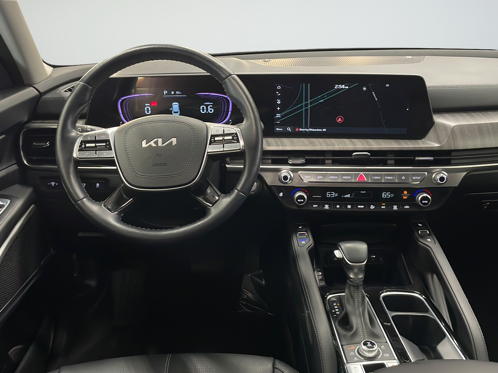 Used 2025 Black Kia EX image 12