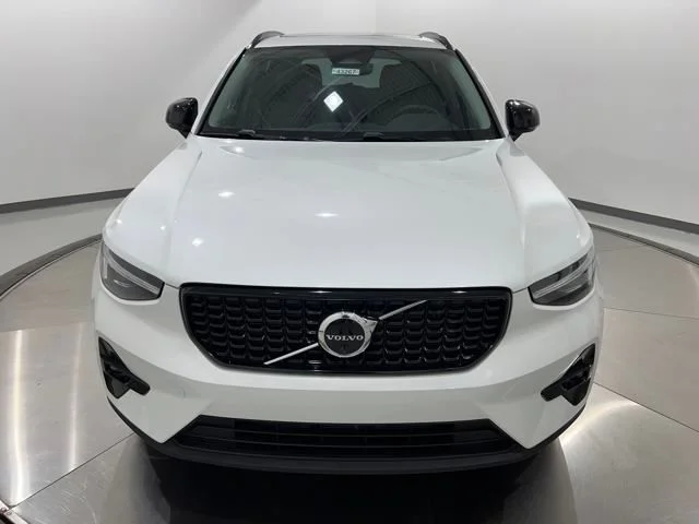 2026 Volvo XC40 Ultra - Photo 8
