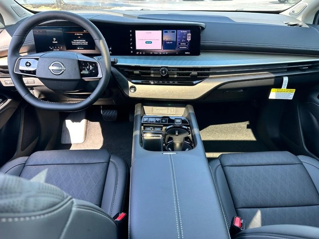 New 2026 Champagne Silver Metallic Nissan Platinum image 7