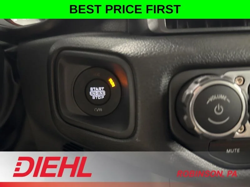 New 2026 Black Clear-Coat Exterior Paint Jeep 85th Anniversary Edition image 26