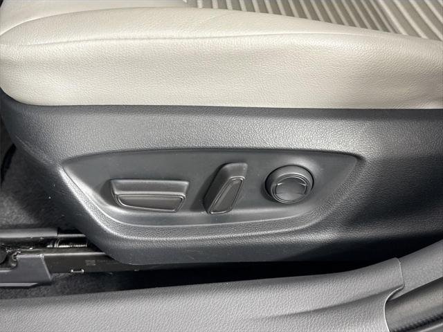 Certified Used 2023 CELESTIAL SILVER METALLIC Toyota  image 27
