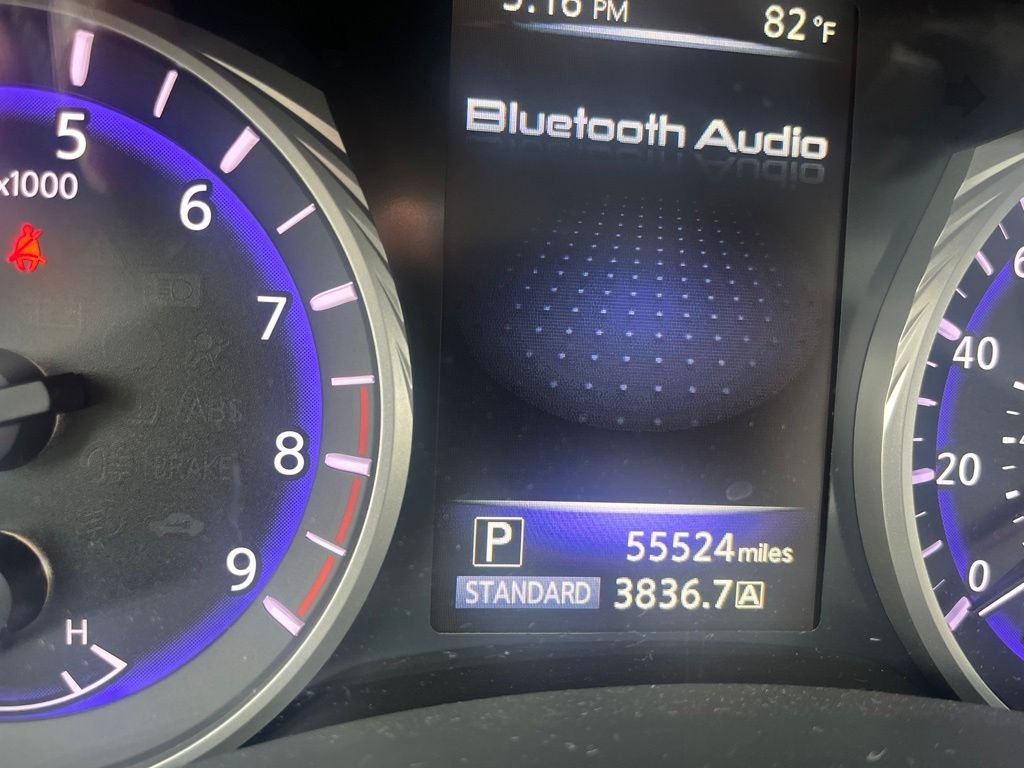 Used 2015 Black Obsidian INFINITI Base image 3