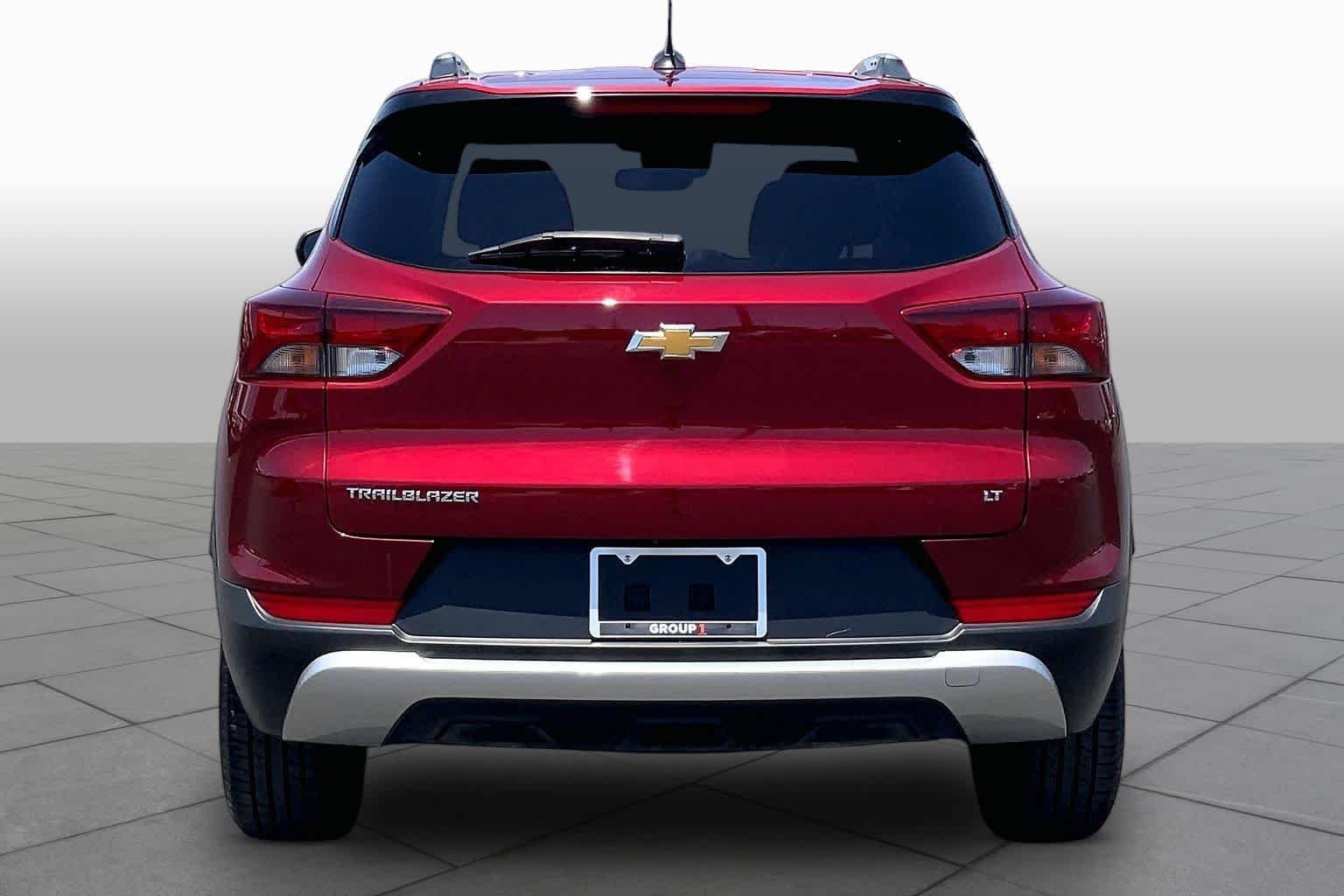Used 2023 Crimson Metallic Chevrolet LT image 5