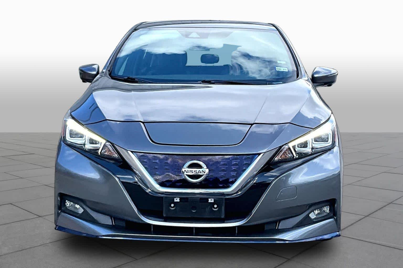 Used 2021 Gun Metallic Nissan SL PLUS image 3