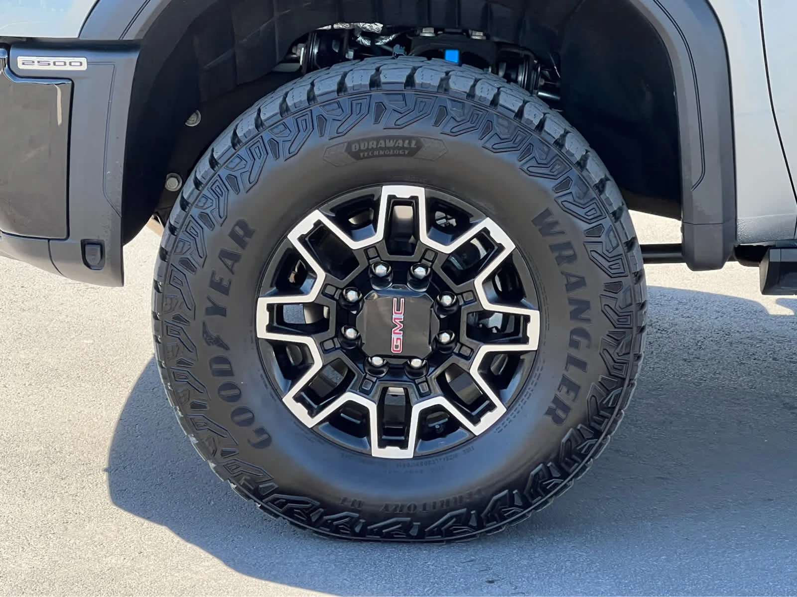Used 2025 Gray GMC AT4X image 13