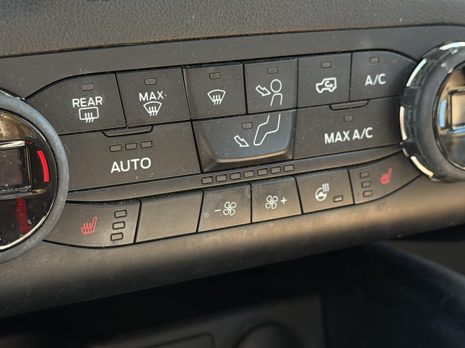 Used 2021 Carbonized Gray Ford Badlands image 9