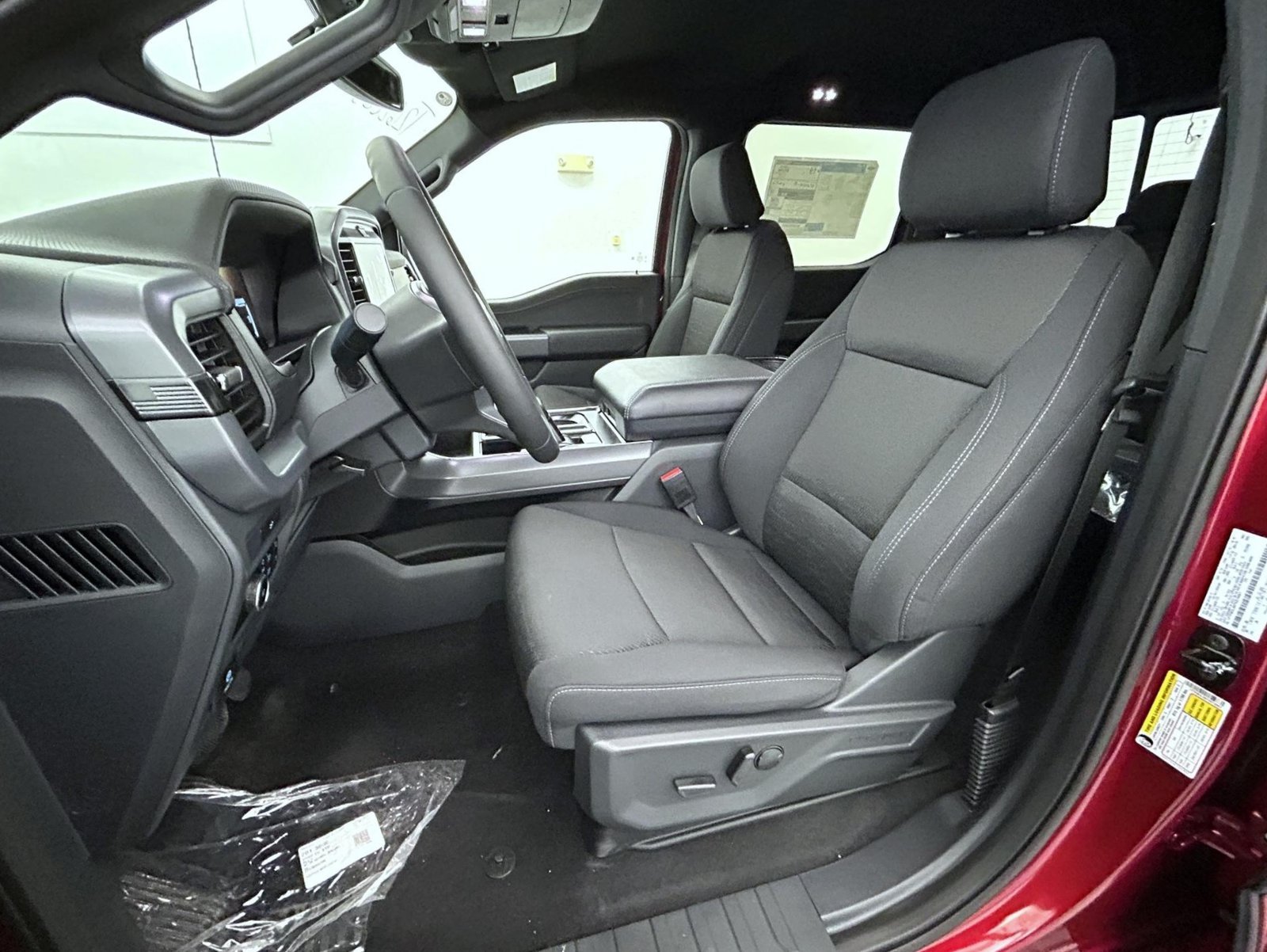 New 2026 Ruby Red Metallic Tinted Clearcoat Ford XLT image 10