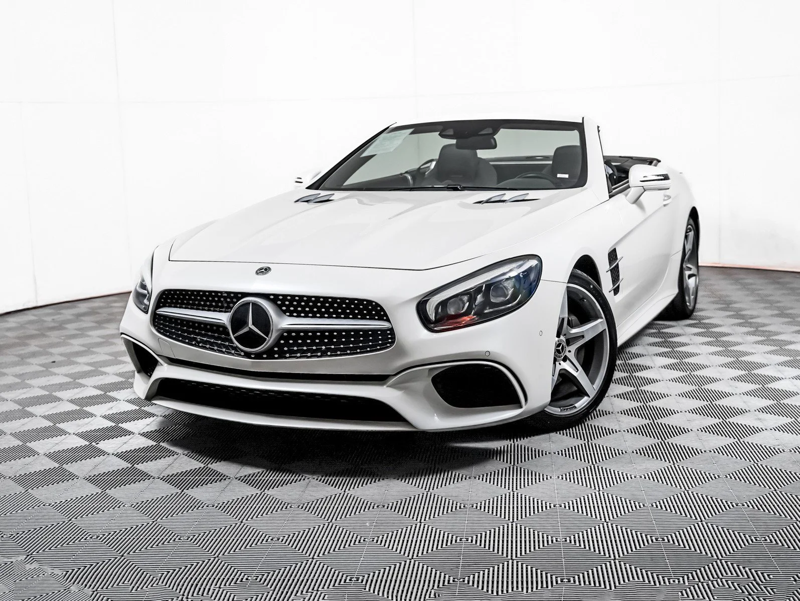 2018 Mercedes-Benz SL Roadster SL550