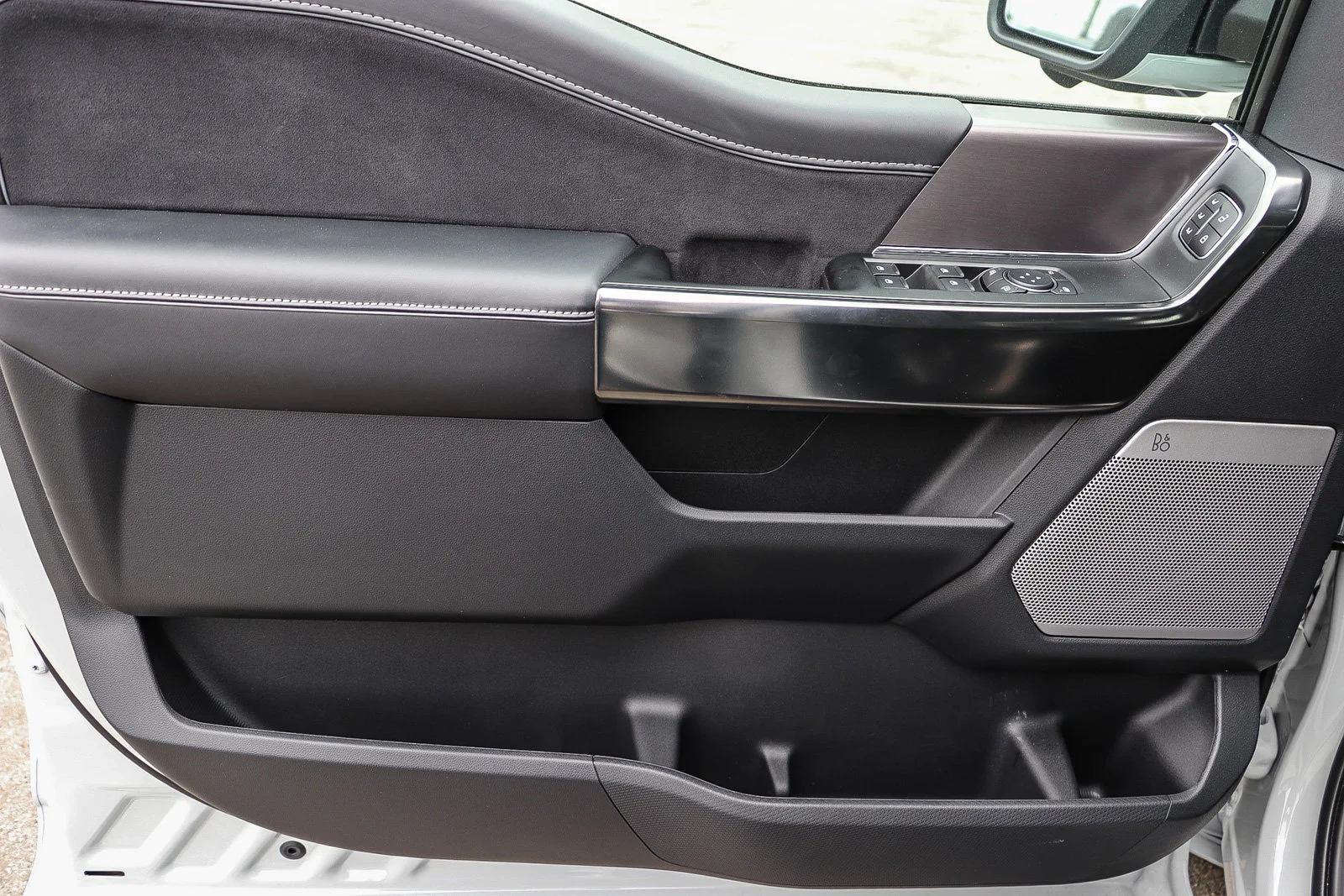 New 2026 Avalanche Ford Platinum® image 24