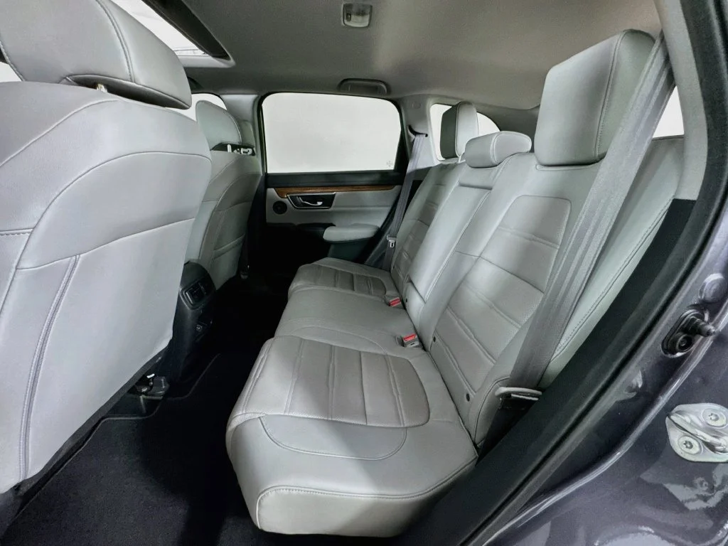 Used 2017 Gray Honda EX-L image 30