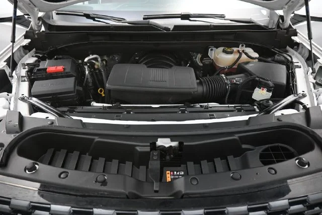 Used 2023 White GMC Denali Ultimate image 36