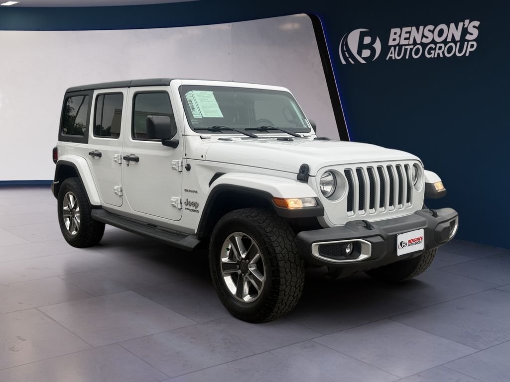 Used 2019 White Jeep Unlimited Sahara image 7