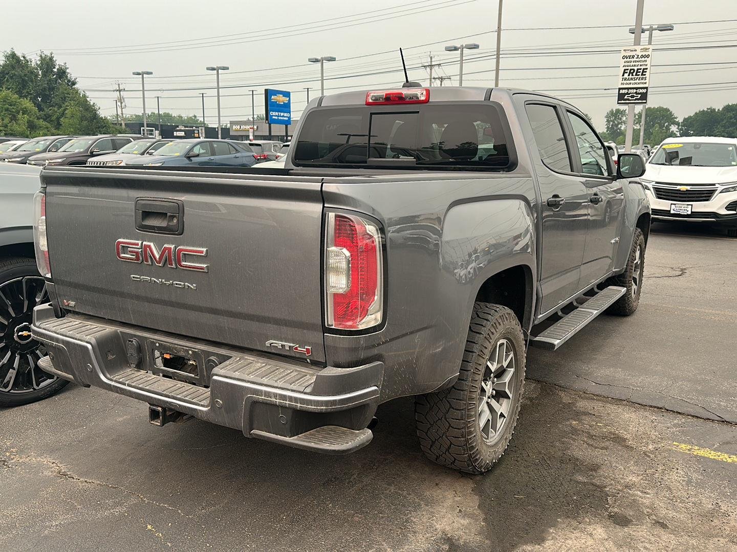 Used 2022 Satin Steel Metallic GMC 4WD AT4 w/Leather image 2