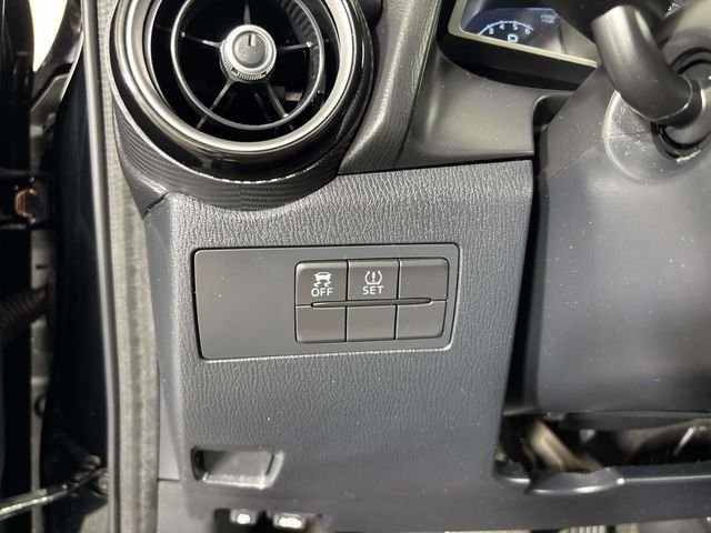 Used 2020 Black Toyota LE image 18